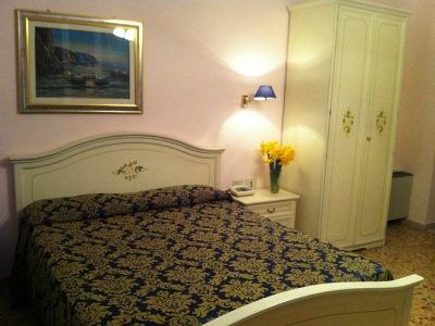 Philia Hotell