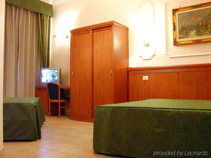 Hotell Philia 3*
